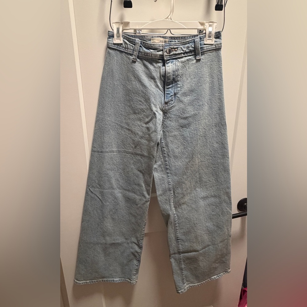Universal Thread Women’s High Rise Sailor Wide Leg Jeans